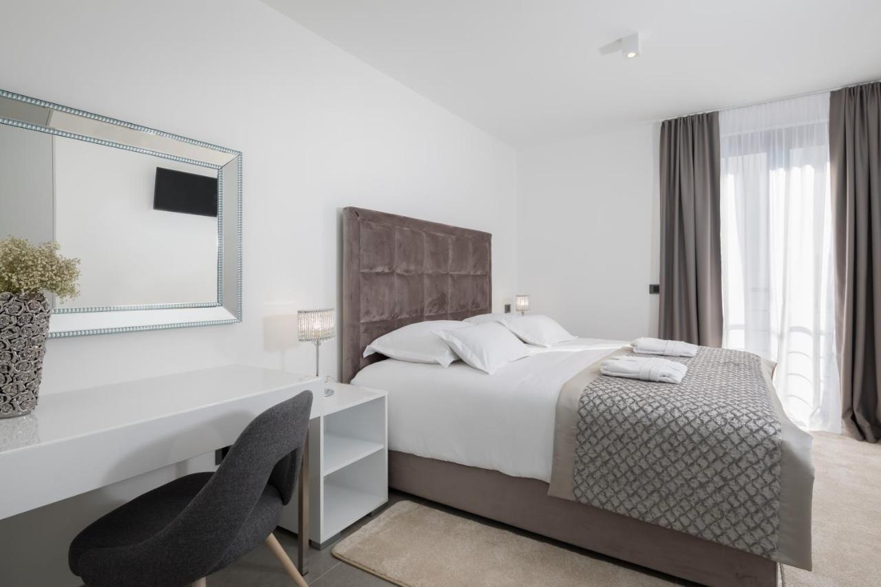Luxury Apartments Baotic Trogir Eksteriør billede