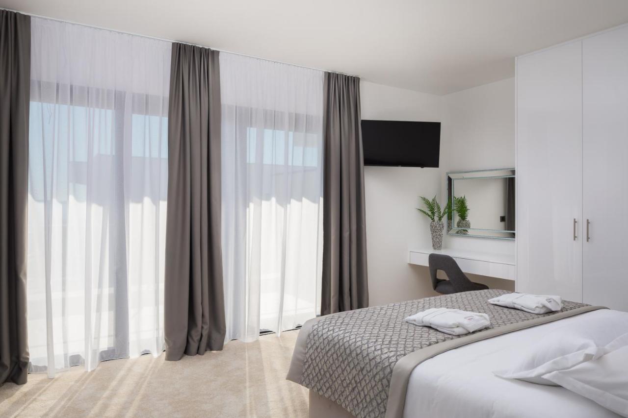 Luxury Apartments Baotic Trogir Eksteriør billede