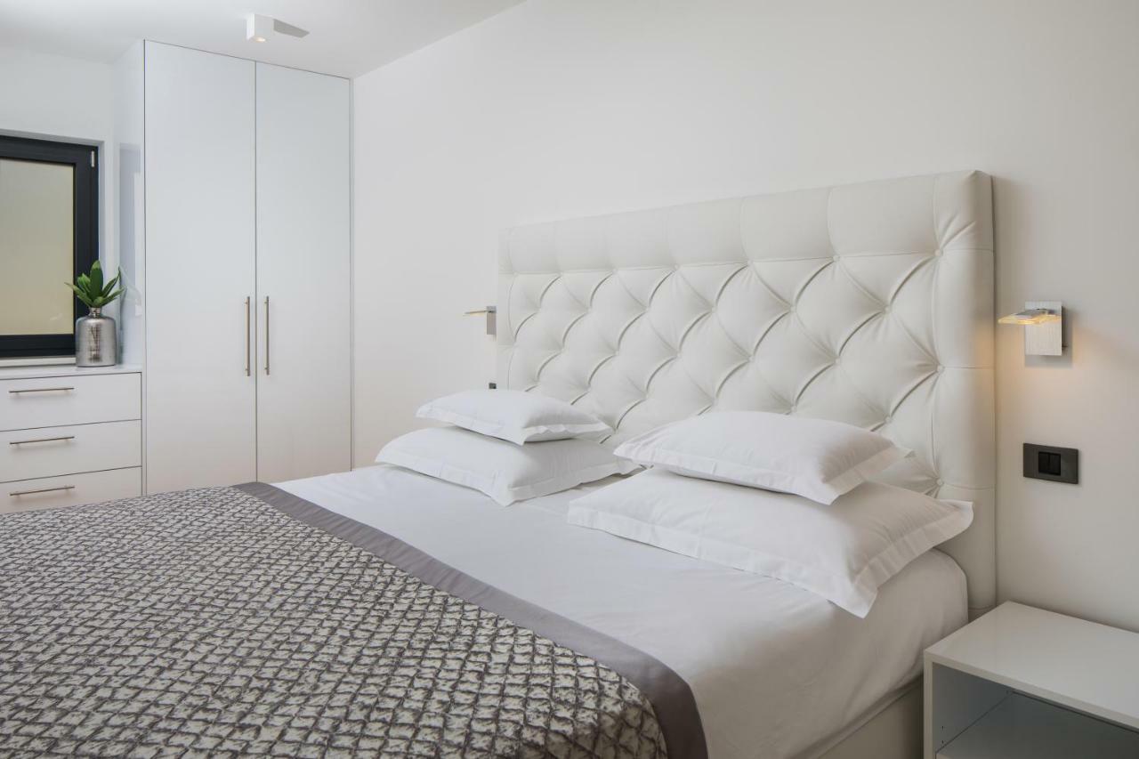 Luxury Apartments Baotic Trogir Eksteriør billede